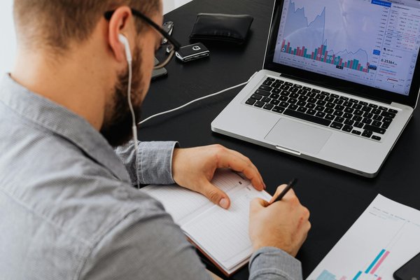 Mastering Secure File Sharing: Top Tips for Configuring Your Synology DS220+ with Nextcloud